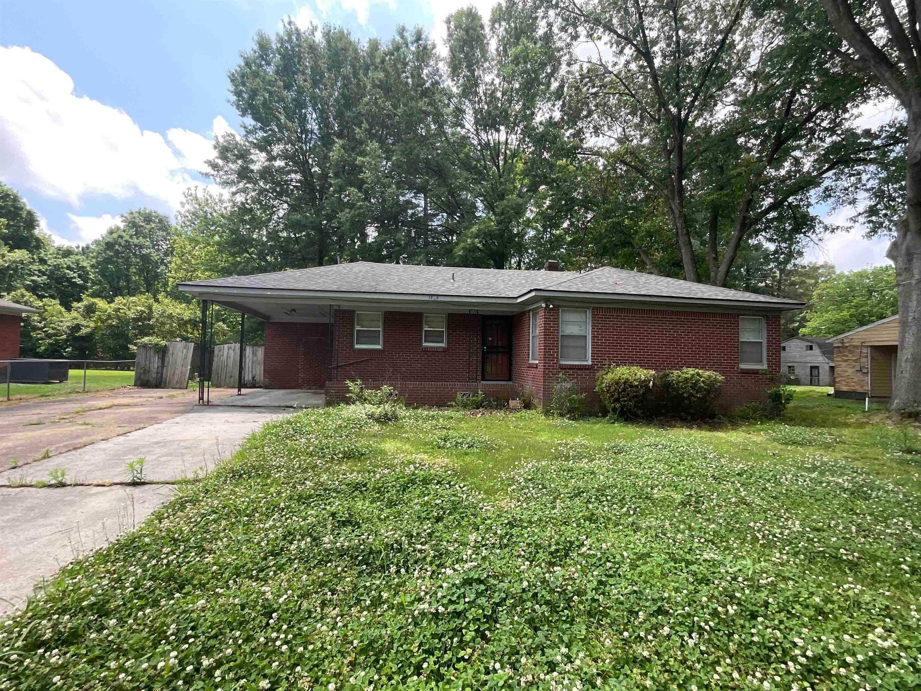 1735 MACAULAY, 10172701, Memphis, Detached Single Family,  for sale, Fast Track Realty